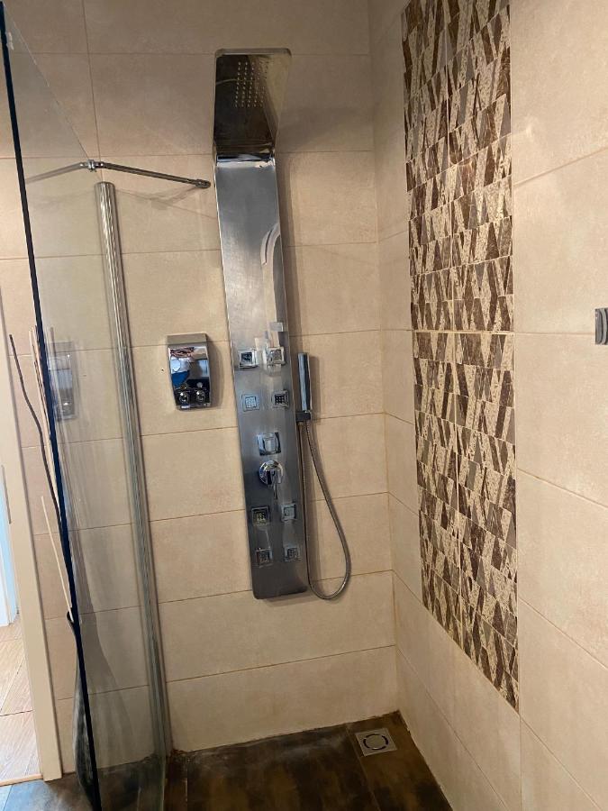 Venus Apartments - Gozsdu Court I บูดาเปสต์ ภายนอก รูปภาพ